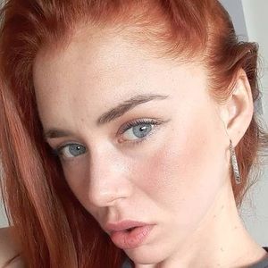 Meet your Posher, Fernanda